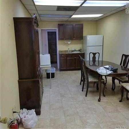 Amityville: 204 Broadway, Amityville, NY , Suffolk County, NY 11701